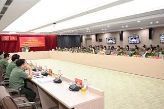 <a href="/tin-tuc-su-kien/tin-hoat-dong" title="Tin hoạt động" rel="dofollow">Tin hoạt động</a>