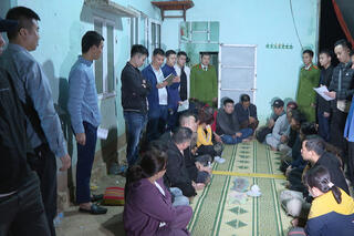 <a href="/tin-tuc-su-kien/tin-an-ninh-trat-tu" title="Tin An ninh trật tự" rel="dofollow">Tin An ninh trật tự</a>