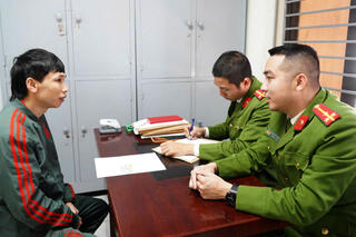 <a href="/tin-tuc-su-kien/tin-an-ninh-trat-tu" title="Tin An ninh trật tự" rel="dofollow">Tin An ninh trật tự</a>