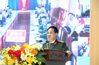 <a href="/tin-tuc-su-kien/tin-hoat-dong" title="Tin hoạt động" rel="dofollow">Tin hoạt động</a>