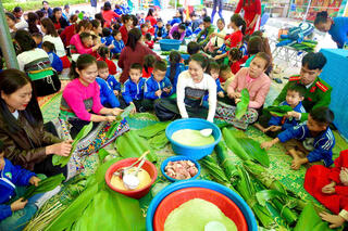 <a href="/tin-tuc-su-kien/tin-hoat-dong" title="Tin hoạt động" rel="dofollow">Tin hoạt động</a>