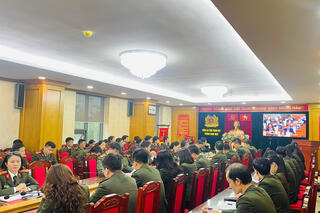 <a href="/tin-tuc-su-kien/tin-hoat-dong" title="Tin hoạt động" rel="dofollow">Tin hoạt động</a>