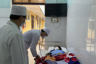 <a href="/tin-tuc-su-kien/tin-hoat-dong" title="Tin hoạt động" rel="dofollow">Tin hoạt động</a>