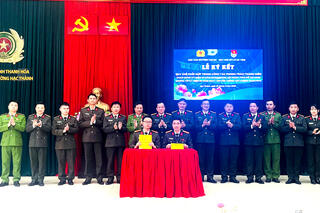 <a href="/tin-tuc-su-kien/tin-hoat-dong" title="Tin hoạt động" rel="dofollow">Tin hoạt động</a>