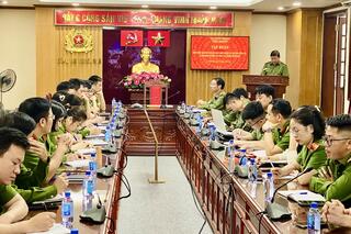 <a href="/tin-tuc-su-kien/tin-hoat-dong" title="Tin hoạt động" rel="dofollow">Tin hoạt động</a>