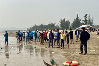 <a href="/tin-tuc-su-kien/tin-hoat-dong" title="Tin hoạt động" rel="dofollow">Tin hoạt động</a>