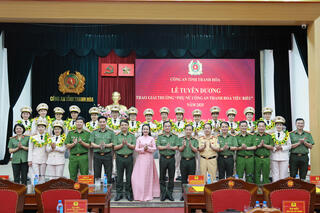 <a href="/tin-tuc-su-kien/tin-hoat-dong" title="Tin hoạt động" rel="dofollow">Tin hoạt động</a>