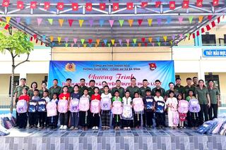 <a href="/tin-tuc-su-kien/tin-hoat-dong" title="Tin hoạt động" rel="dofollow">Tin hoạt động</a>