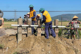 <a href="/tin-tuc-su-kien/tin-hoat-dong" title="Tin hoạt động" rel="dofollow">Tin hoạt động</a>