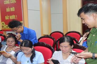 <a href="/tin-tuc-su-kien/tin-hoat-dong" title="Tin hoạt động" rel="dofollow">Tin hoạt động</a>
