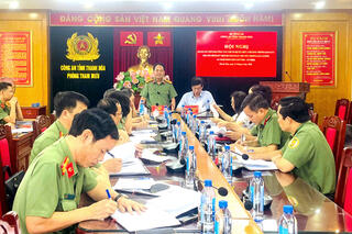 <a href="/tin-tuc-su-kien/tin-hoat-dong" title="Tin hoạt động" rel="dofollow">Tin hoạt động</a>