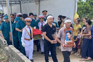 <a href="/tin-tuc-su-kien/tin-hoat-dong" title="Tin hoạt động" rel="dofollow">Tin hoạt động</a>
