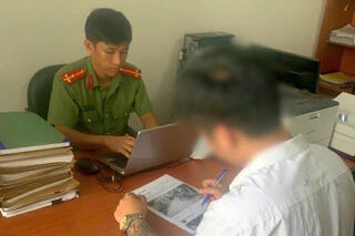 <a href="/tin-tuc-su-kien/tin-hoat-dong" title="Tin hoạt động" rel="dofollow">Tin hoạt động</a>