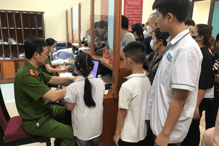 <a href="/tin-tuc-su-kien/tin-hoat-dong" title="Tin hoạt động" rel="dofollow">Tin hoạt động</a>