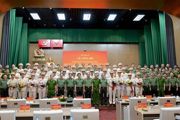 <a href="/tin-tuc-su-kien/tin-trong-nuoc-va-the-gioi" title="Tin trong nước" rel="dofollow">Tin trong nước</a>