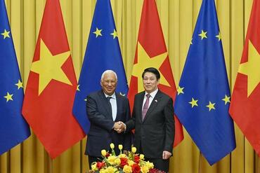 <a href="/tin-tuc-su-kien/tin-trong-nuoc-va-the-gioi" title="Tin trong nước" rel="dofollow">Tin trong nước</a>