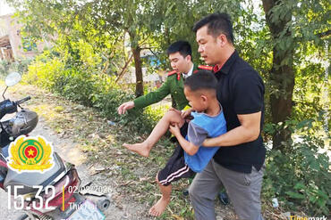 <a href="/tin-tuc-su-kien/tin-hoat-dong" title="Tin hoạt động" rel="dofollow">Tin hoạt động</a>