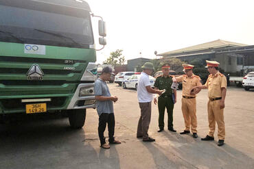 <a href="/tin-tuc-su-kien/tin-hoat-dong" title="Tin hoạt động" rel="dofollow">Tin hoạt động</a>