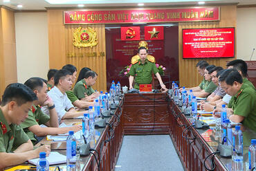 <a href="/tin-tuc-su-kien/tin-hoat-dong" title="Tin hoạt động" rel="dofollow">Tin hoạt động</a>