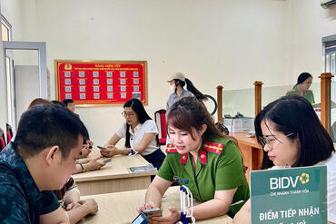 <a href="/tin-tuc-su-kien/tin-hoat-dong" title="Tin hoạt động" rel="dofollow">Tin hoạt động</a>