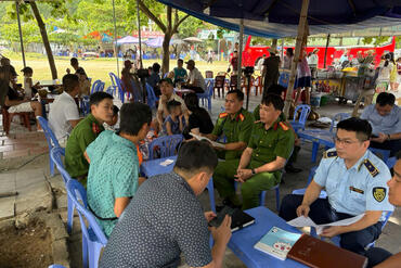 <a href="/tin-tuc-su-kien/tin-hoat-dong" title="Tin hoạt động" rel="dofollow">Tin hoạt động</a>