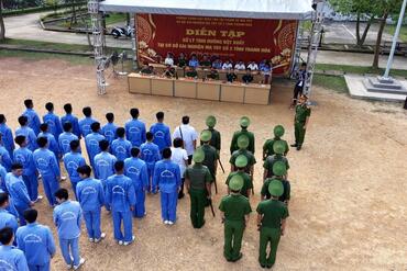 <a href="/tin-tuc-su-kien/tin-hoat-dong" title="Tin hoạt động" rel="dofollow">Tin hoạt động</a>