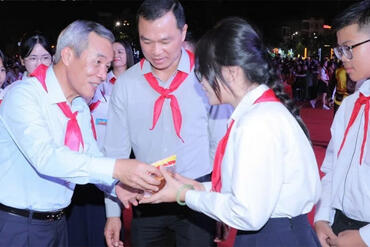 <a href="/tin-tuc-su-kien/tin-trong-nuoc-va-the-gioi" title="Tin trong nước" rel="dofollow">Tin trong nước</a>