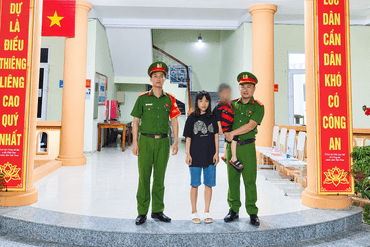 <a href="/tin-tuc-su-kien/tin-hoat-dong" title="Tin hoạt động" rel="dofollow">Tin hoạt động</a>
