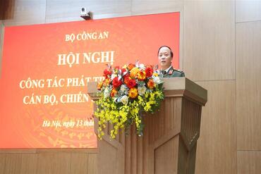 <a href="/tin-tuc-su-kien/tin-hoat-dong" title="Tin hoạt động" rel="dofollow">Tin hoạt động</a>