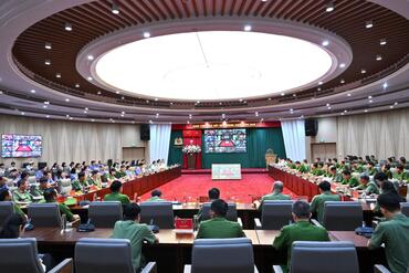 <a href="/tin-tuc-su-kien/tin-hoat-dong" title="Tin hoạt động" rel="dofollow">Tin hoạt động</a>
