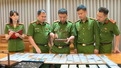 Thi đua lập công mừng Ngày truyền thống