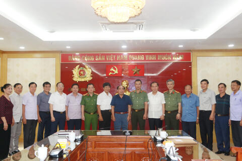 Giám đốc Công an tỉnh Thanh Hóa gặp mặt Ban Thường vụ Hội Cựu Công an nhân dân tỉnh Thanh Hoá