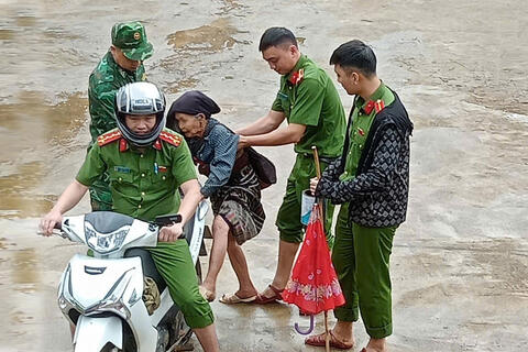 Nguy cơ sạt lở, xã biên giới Na Mèo chủ động triển khai các biện pháp di dời dân đến nơi an toàn