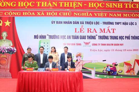 Xã Triệu Lộc ra mắt mô hình "Trường học an toàn giao thông"
