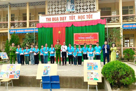 Mỗi học sinh là một “tuyên truyền viên”, góp phần lan tỏa văn hóa giao thông an toàn