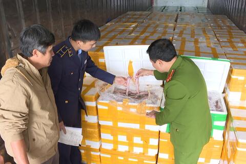 Phát hiện, thu giữ hơn 10 tấn cá khoai sử dụng chất cấm (Formol) để bảo quản