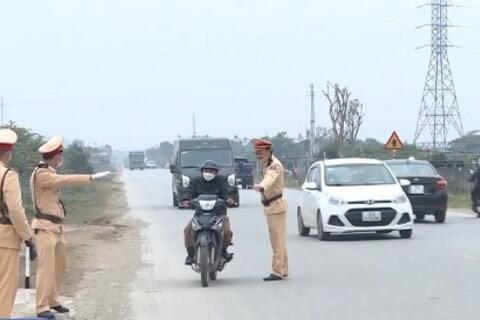 Cảnh báo gia tăng tai nạn giao thông trong dịp Tết Nguyên đán