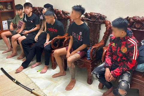 Cương quyết xử lý nghiêm thanh thiếu niên điều khiển mô tô vi phạm trật tự an toàn giao thông