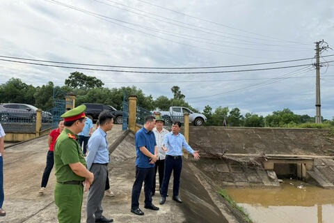 Lực lượng Công an Thanh Hóa chủ động triển khai các biện pháp ứng phó với bão số 1