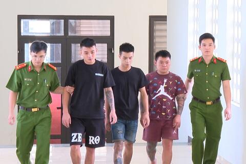 Thanh Hóa: Bắt giữ nhóm đối tượng lấy cớ va quệt xe để cưỡng đoạt tài sản