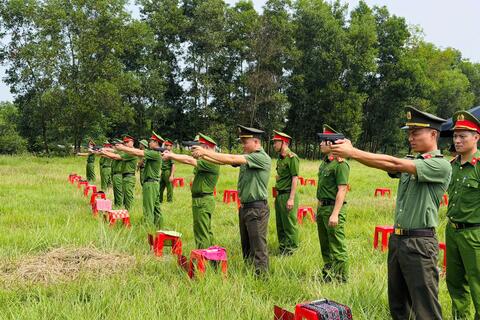 Công an Thanh Hoá: Tổ chức kiểm tra, đánh giá kết quả huấn luyện điều lệnh, quân sự, võ thuật và rèn luyện thể lực năm 2026