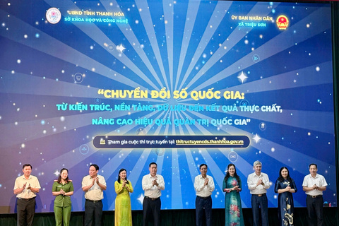 Đưa kỹ năng sử dụng VNeID đến người dân