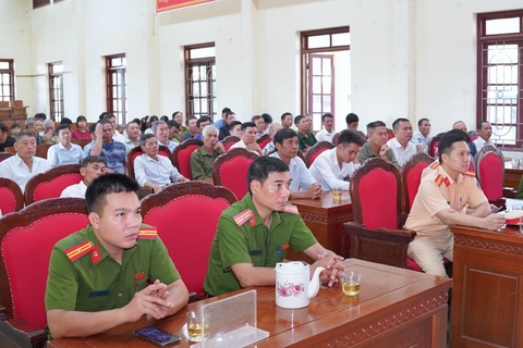 <a href="/tin-tuc-su-kien" title="Tin tức sự kiện" rel="dofollow">Tin tức sự kiện</a>