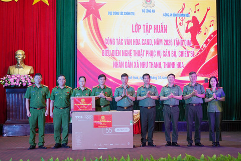 <a href="/tin-tuc-su-kien" title="Tin tức sự kiện" rel="dofollow">Tin tức sự kiện</a>