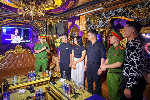 <a href="/tin-tuc-su-kien" title="Tin tức sự kiện" rel="dofollow">Tin tức sự kiện</a>