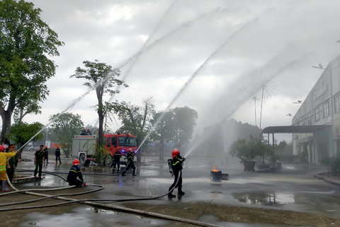 <a href="/tin-tuc-su-kien" title="Tin tức sự kiện" rel="dofollow">Tin tức sự kiện</a>