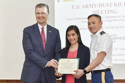 'Ngọc nữ khoa học' ĐH Bách Khoa được quân đội Mỹ tài trợ nghiên cứu trí tuệ nhân tạo