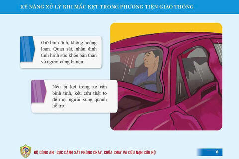 Hướng xử lý khi mắc kẹt trong phương tiện giao thông