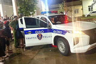<a href="/tin-tuc-su-kien/tin-hoat-dong" title="Tin hoạt động" rel="dofollow">Tin hoạt động</a>