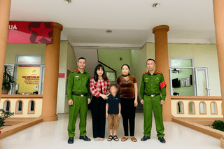 <a href="/tin-tuc-su-kien/tin-hoat-dong" title="Tin hoạt động" rel="dofollow">Tin hoạt động</a>